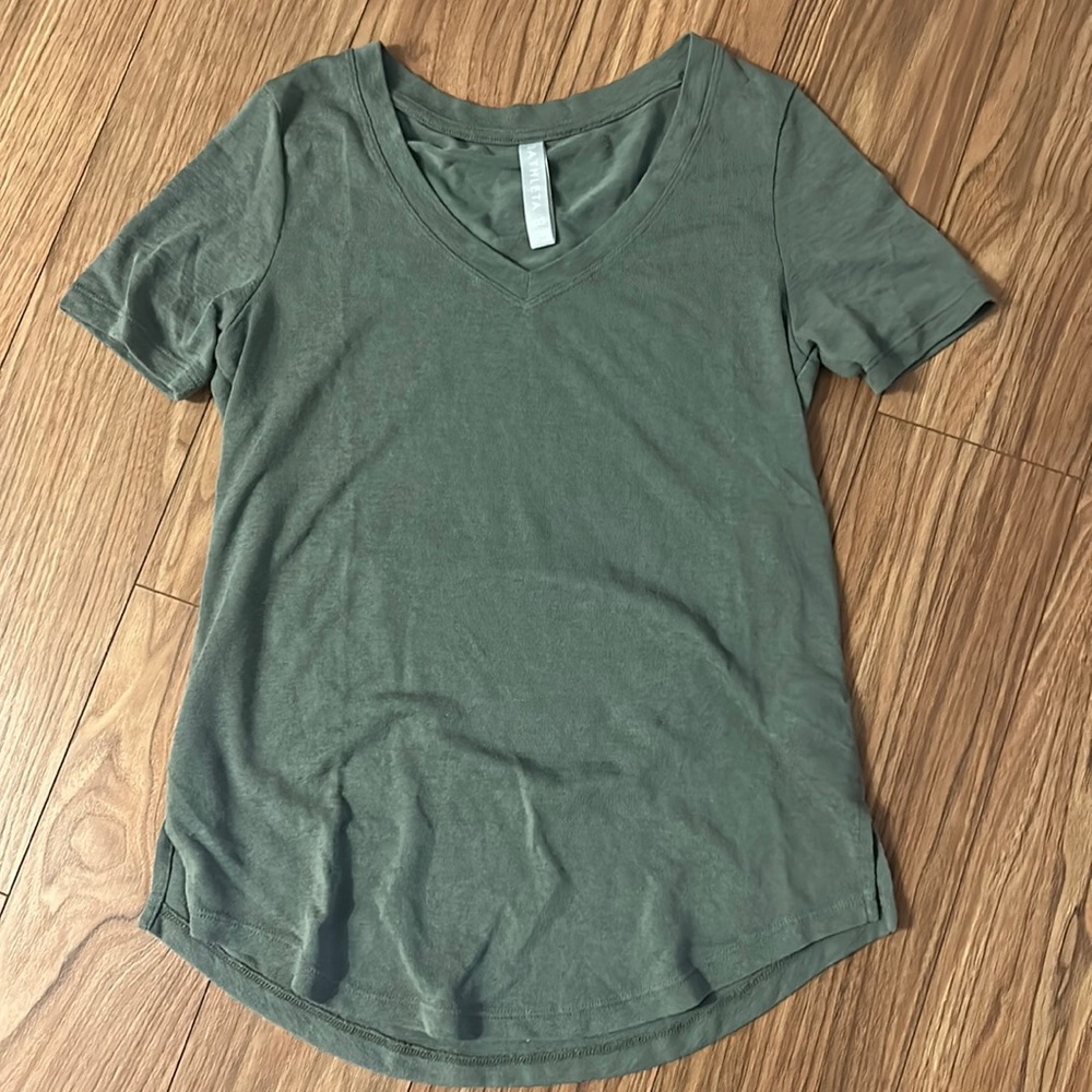 athleta tee